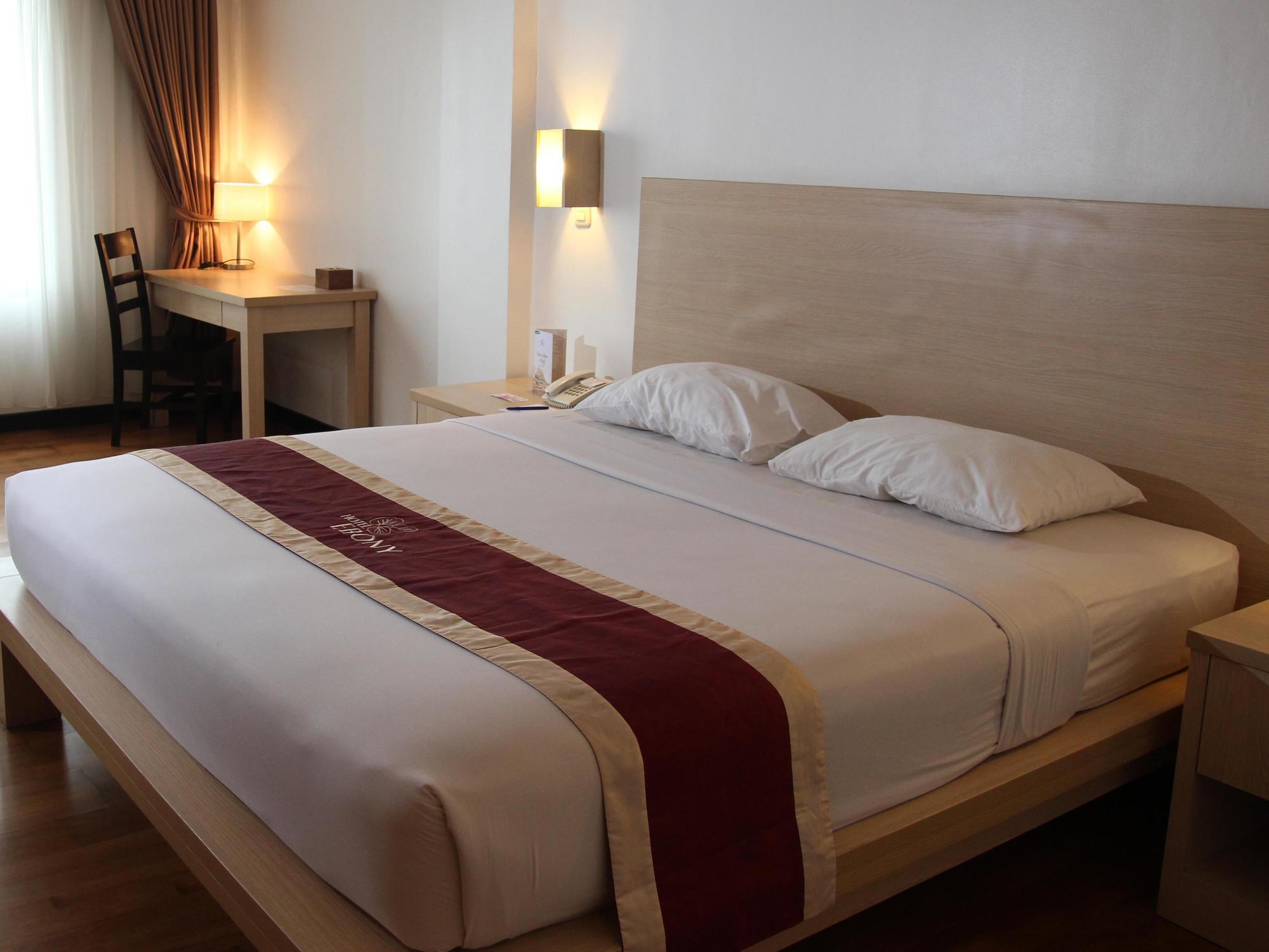 Hotel Ebony Batulicin Luaran gambar