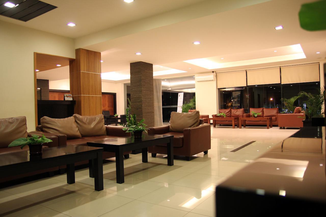 Hotel Ebony Batulicin Luaran gambar