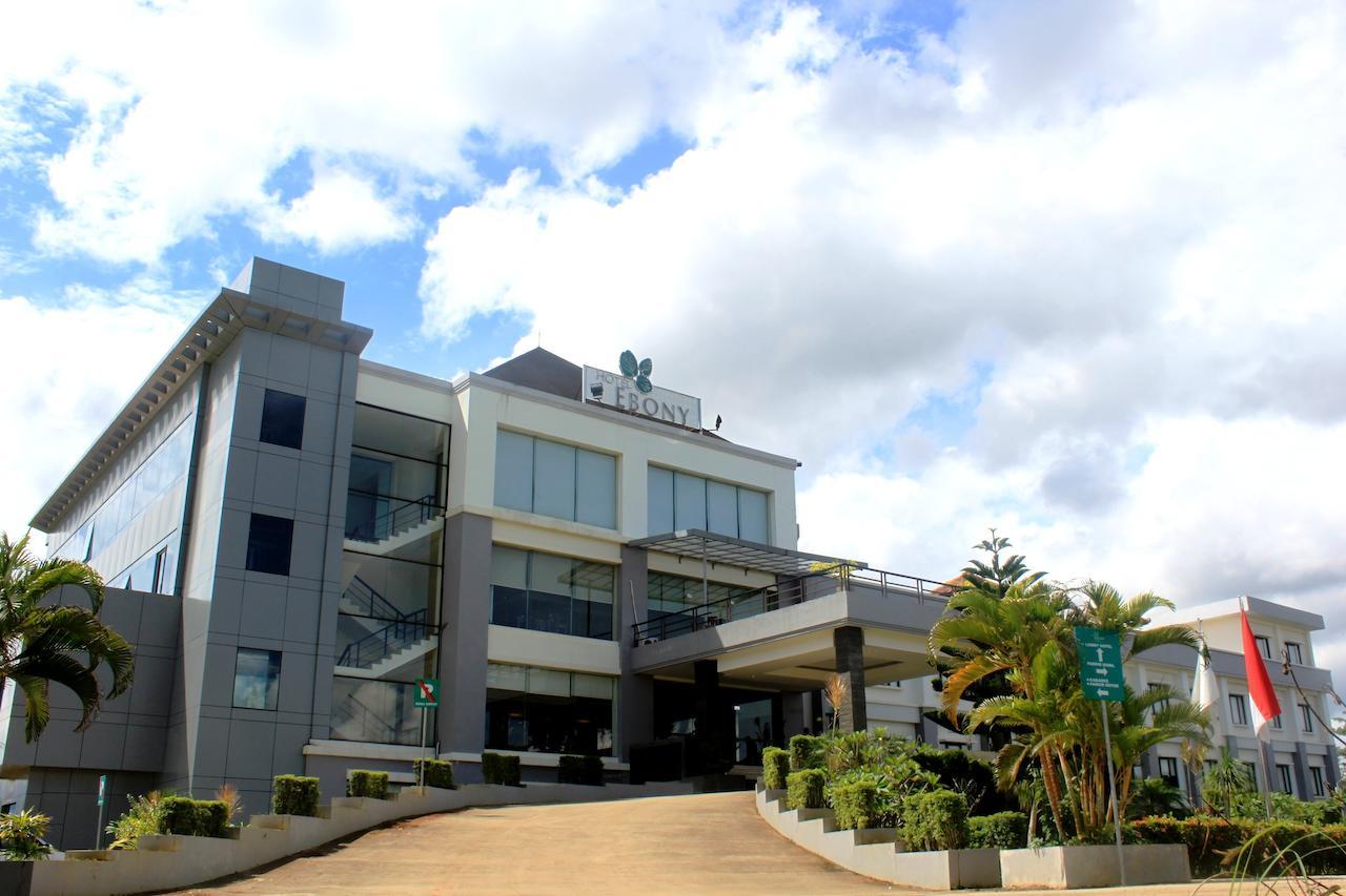 Hotel Ebony Batulicin Luaran gambar