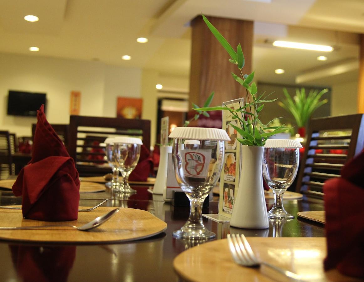 Hotel Ebony Batulicin Luaran gambar