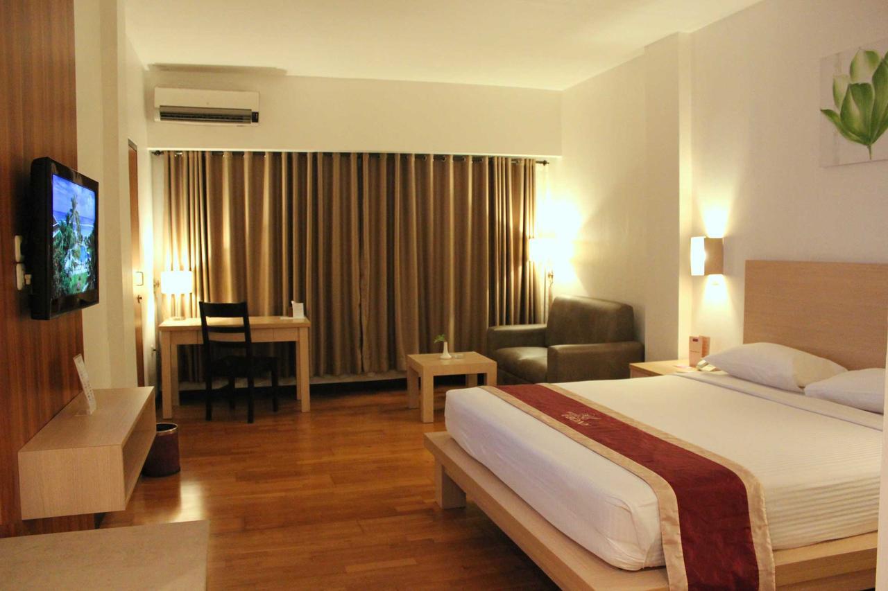 Hotel Ebony Batulicin Luaran gambar
