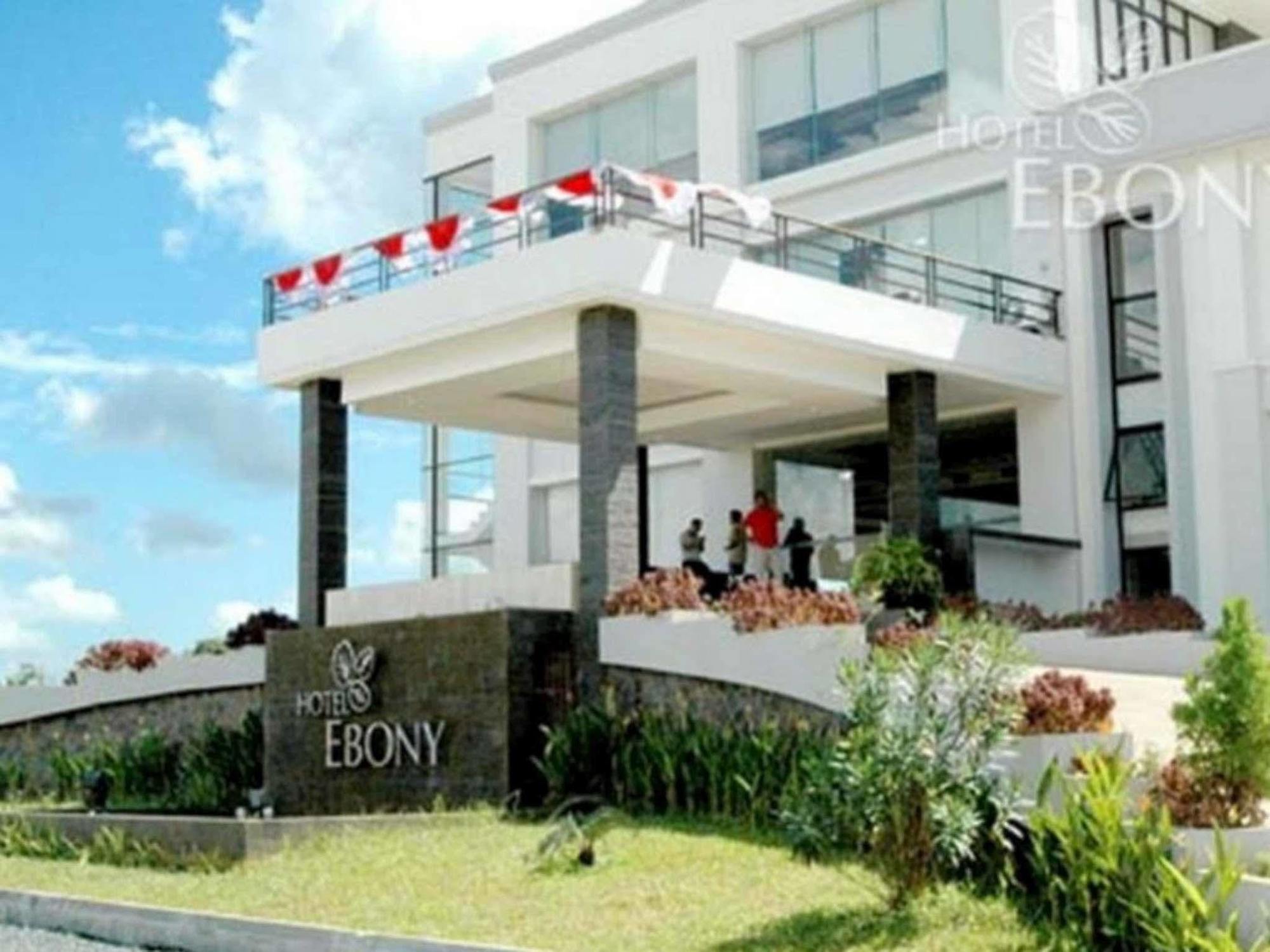 Hotel Ebony Batulicin Luaran gambar